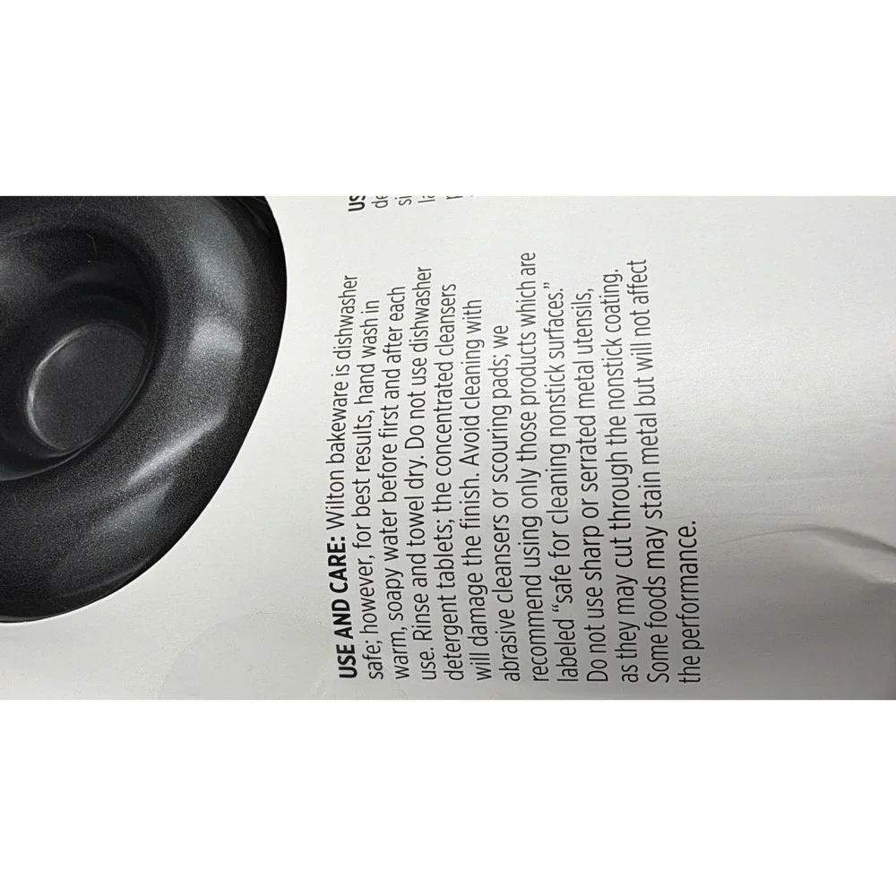 Wilton 6 Cavity Doughnut Pan Non-Stick Baked Donut Baking Sheet 2105-0565 Gray